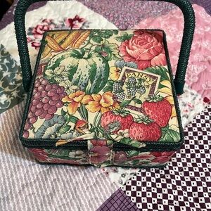 Floral Print Sewing 🧵 Basket.